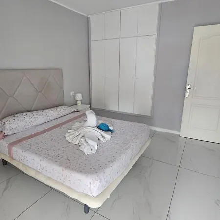 Paraiso Altemar, Duplex Americas Appartement